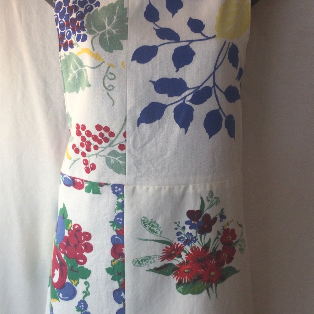 Handmade Patchwork Apron Using Vintage Linens - image 3
